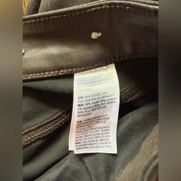 Chico’s Brown Coated Ankle Jean Size 12 - Picture 5 of 5